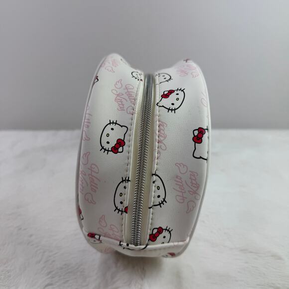 The Crème Shop × Hello Kitty White Travel Makeup Pouch / Bag Set - Picture 11 of 12